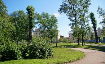 Ligovsky Dvor Hotel