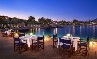 Grand Resort Lagonissi