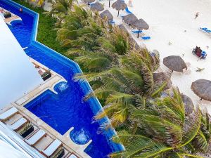 Flamingo Cancun All Inclusive