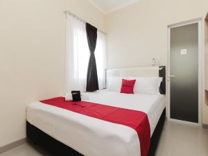 RedDoorz Near Soekarno Hatta Airport