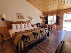 The Longhorn Ranch Resort Lodge & RV Park