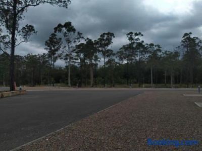 Surroundings Australian Motor Home Tourist Park Twelve Mile Creek Photo