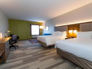 Holiday Inn Express & Suites Worthington