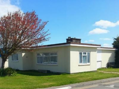 Hotel Exterior Pontins - Brean Sands Holiday Park Photo