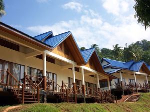 Koh Talu Island Resort