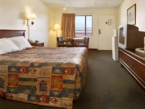 Days Inn by Wyndham Ontario Airport