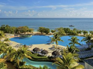 Iberostar Waves Rose Hall Beach