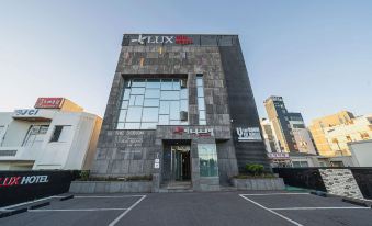 Jeju Lux Hotel