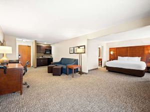 Comfort Inn & Suites Decatur-Forsyth