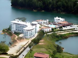 Hotel Los Recuerdos