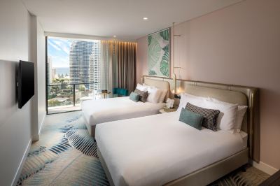 Deluxe Twin Room Dorsett Gold Coast Photo