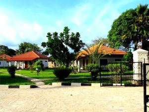 Doric Cottages Diani