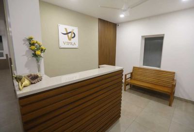 Front Desk VIPRA HOTEL Photo