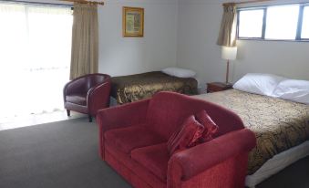 Westport Kiwi Holiday Park & Motels