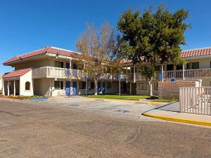 Motel 6 Barstow, CA