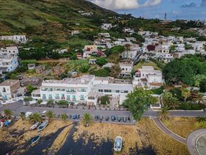 Hotel Ossidiana Stromboli Center