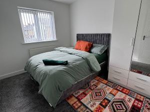 Cozy Burnley Retreat - 3 Beds