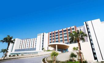 Hilton Okinawa Chatan Resort