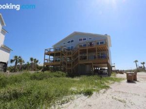 Paradise by the Gulf by Pristine Properties Vacation Rentals