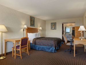 Days Inn by Wyndham Salina South