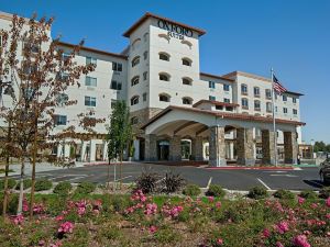 Oxford Suites Sonoma - Rohnert Park