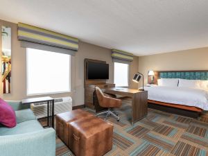 Hampton Inn & Suites Fort Myers-Colonial Blvd.