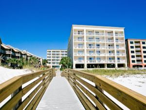 Hilton Garden Inn Orange Beach Beachfront