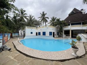 Beautiful and Charming 3-Bed Room Villa in Diani