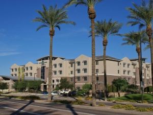 Homewood Suites by Hilton Phoenix Airport South