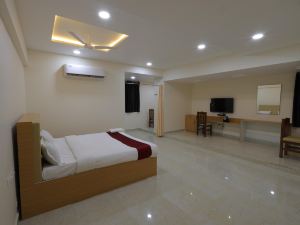 Hotel Rajam Selva