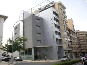 Hotel Torre Monreal