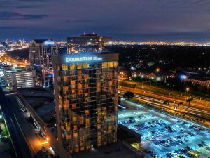 DoubleTree by Hilton Dallas-Campbell Centre