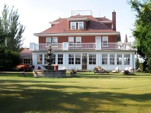 Wakamow Heights Bed and Breakfast