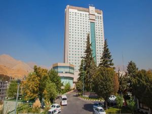 Parsian Azadi Hotel