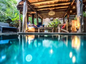 Gili Treehouse