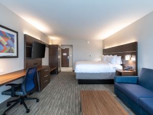 Holiday Inn Express & Suites Gainesville - Lake Lanier Area