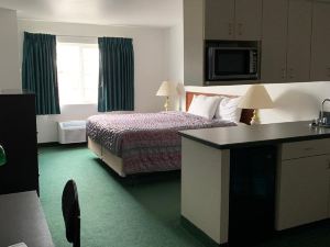 Fairbridge Inn and Suites - Miles City