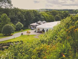 Fernhill House Hotel & Gardens