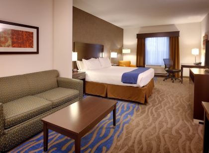 Holiday Inn Express & Suites Overland Park