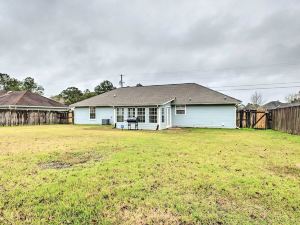 Ocean Springs Home w/ Sunroom ~ 5 Mi to Beach