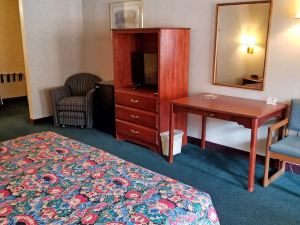 Keystone Boardwalk Inn and Suites