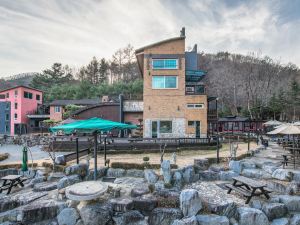 Hongcheon Altus Pension