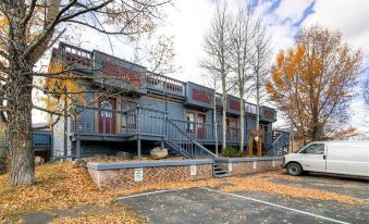 Wellington #3 (Townhome with Private Hot Tub)