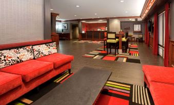 Days Inn & Suites by Wyndham Tyler