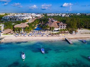 The Reef Coco Beach Resort & Spa- Optional All Inclusive