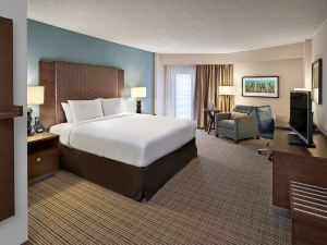 DoubleTree by Hilton Hotel & Conference Centre Regina