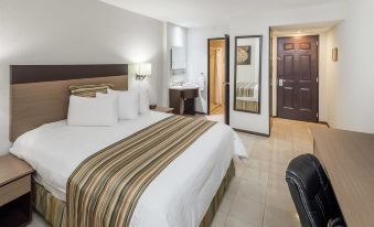 Ramada by Wyndham Hola Culiacan