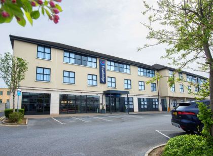 Travelodge Plus Galway