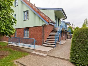 Spacious Apartment in Boltenhagen by the Sea