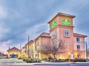 La Quinta Inn & Suites by Wyndham Fresno Northwest